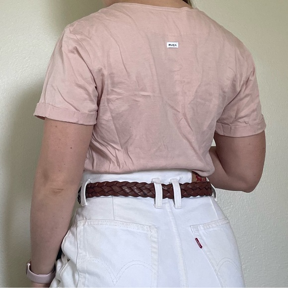 Short Sleeve V-Neck Button Down Top - Picture 2 of 6